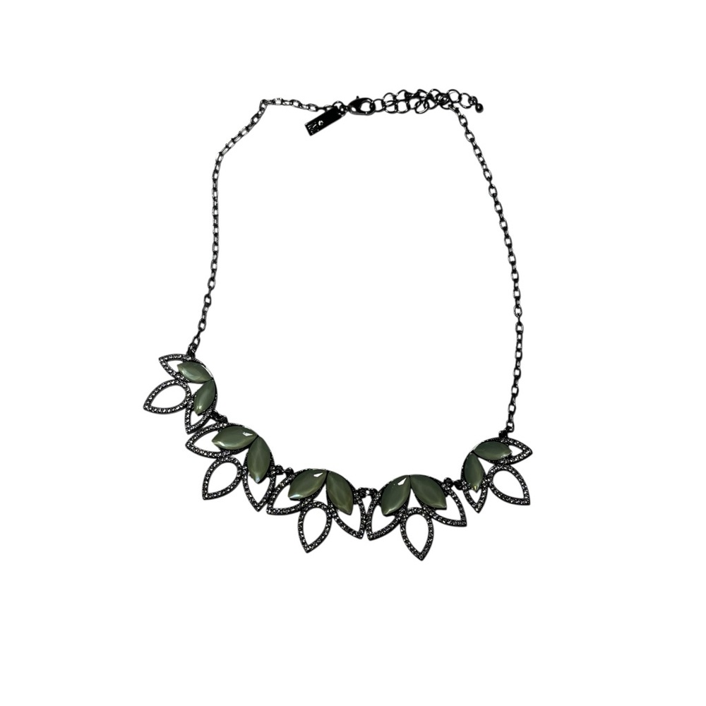 Inc Gun Metal And Green Necklace 18” - 21”